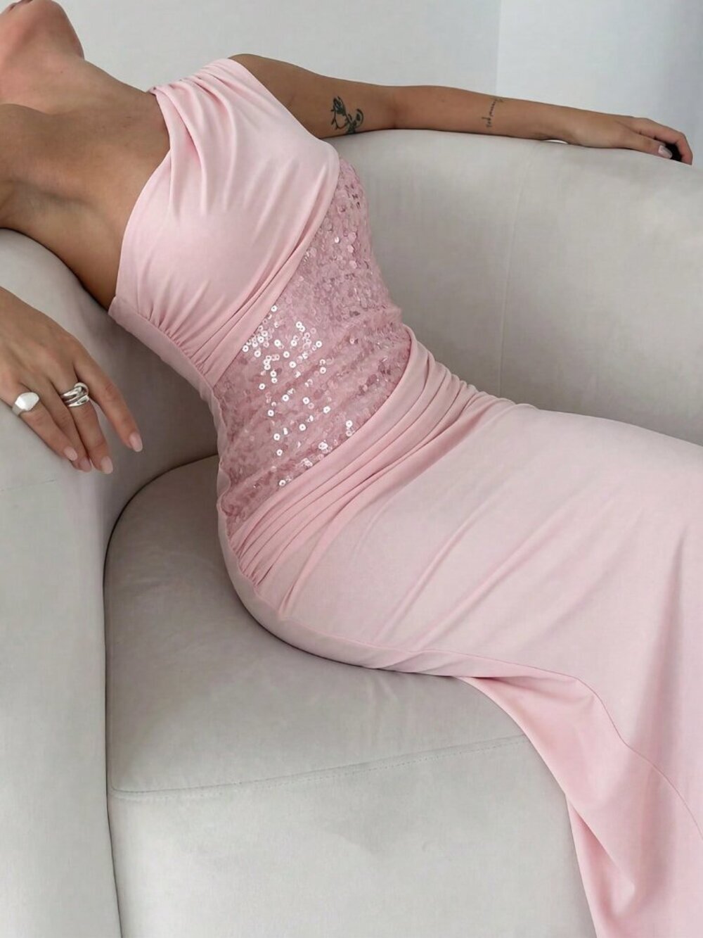 Pink Elegant Women's Cocktail Asymmetric Sequin Splice Extra Long Dress - Picture 3 of 8